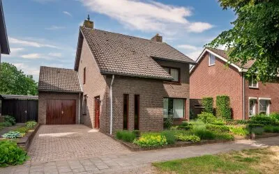 Vrijstaande woning te koop: Maasweg-West 4, Kern Neer Neer