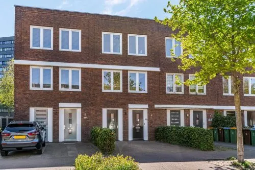 Tussenwoning te koop: Macbridestraat 46, Dragonder Oost Veenendaal