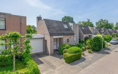 Tussenwoning te koop: Mackaylaan 28, Koudenhoven Eindhoven