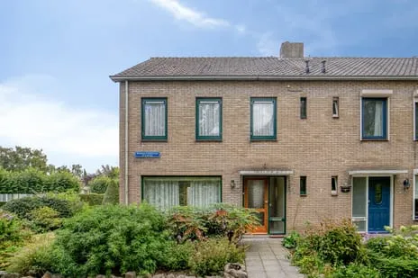 Twee-onder-één-kap te koop: Madame Curiestraat 23, Serlippenspolder Terneuzen
