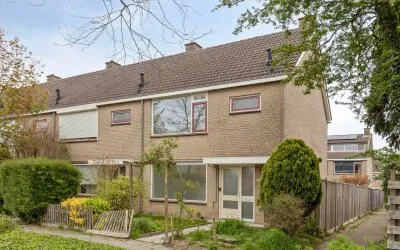 Hoekwoning te koop: Madame Curiestraat 55, Terneuzen