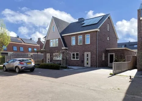 Twee-onder-één-kap te koop: Madeliefstraat 5, De Draai Noord Heerhugowaard