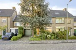 Tussenwoning te koop: Madeliefstraat 8, Binnen Krimpen Krimpen Aan De Lek