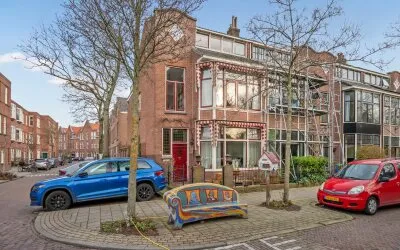 Hoekwoning te koop: Maerten Trompstraat 18, Zeeheldenbuurt Delft