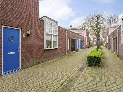 Tussenwoning te koop: Magnoliahof 13, Graafsebuurt noord 'S-Hertogenbosch