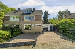 Twee-onder-één-kap te koop: Magnolialaan 21, De Ooi Doesburg