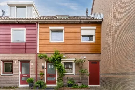 Tussenwoning te koop: Mahatma Ghandhihof 7, Zaans Hout Zaandam