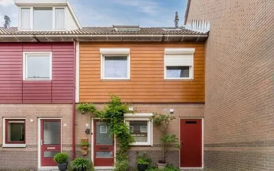 Tussenwoning te koop: Mahatma Ghandhihof 7, Zaans Hout Zaandam