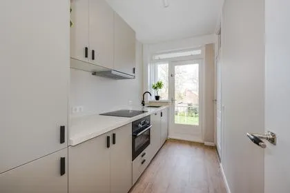 Appartement te koop: Mahlerstraat 20, Fortuinwijk-Noord Leiden
