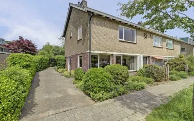 Hoekwoning te koop: Mahlerstraat 4, Componistenbuurt-Zuid Amersfoort