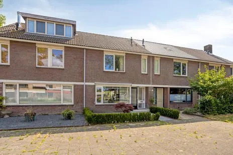 Tussenwoning te koop: Mahlerstraat 60, Bergermeer Alkmaar
