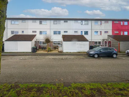 Twee-onder-één-kap te koop: Makreelstraat 17, Waterwijk Noord Almere