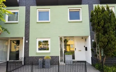 Tussenwoning te koop: Malachietstraat 4, Regenboogbuurt Zuid Almere