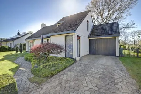 Vrijstaande woning te koop: Maliebaan 25, Kern Arcen Arcen