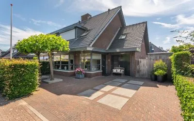 Twee-onder-één-kap te koop: Mallebrugge 25, Dorp Katwijk
