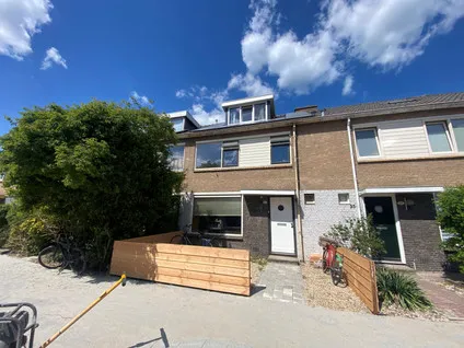 Tussenwoning te huur: Maluslaan 27, Groningen