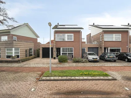 Vrijstaande woning te koop: Malzwin 1107, Malzwin Julianadorp