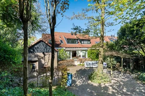 Corner house for sale: Mandenmakerstraat 125, Zeebuurt Oost Harderwijk