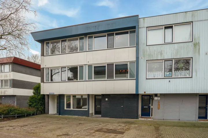 Tussenwoning te koop: Manderbrink 13, Enschede
