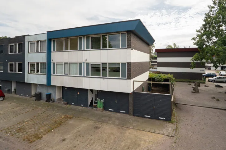 Hoekwoning te koop: Manderbrink 22, Enschede