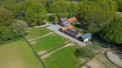 Twee-onder-één-kap te koop: Manestraat 7, Verspreide huizen Neeritter Neeritter