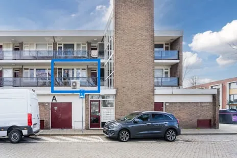 Appartement te koop: Manonstraat 64, Hoogvliet Rotterdam
