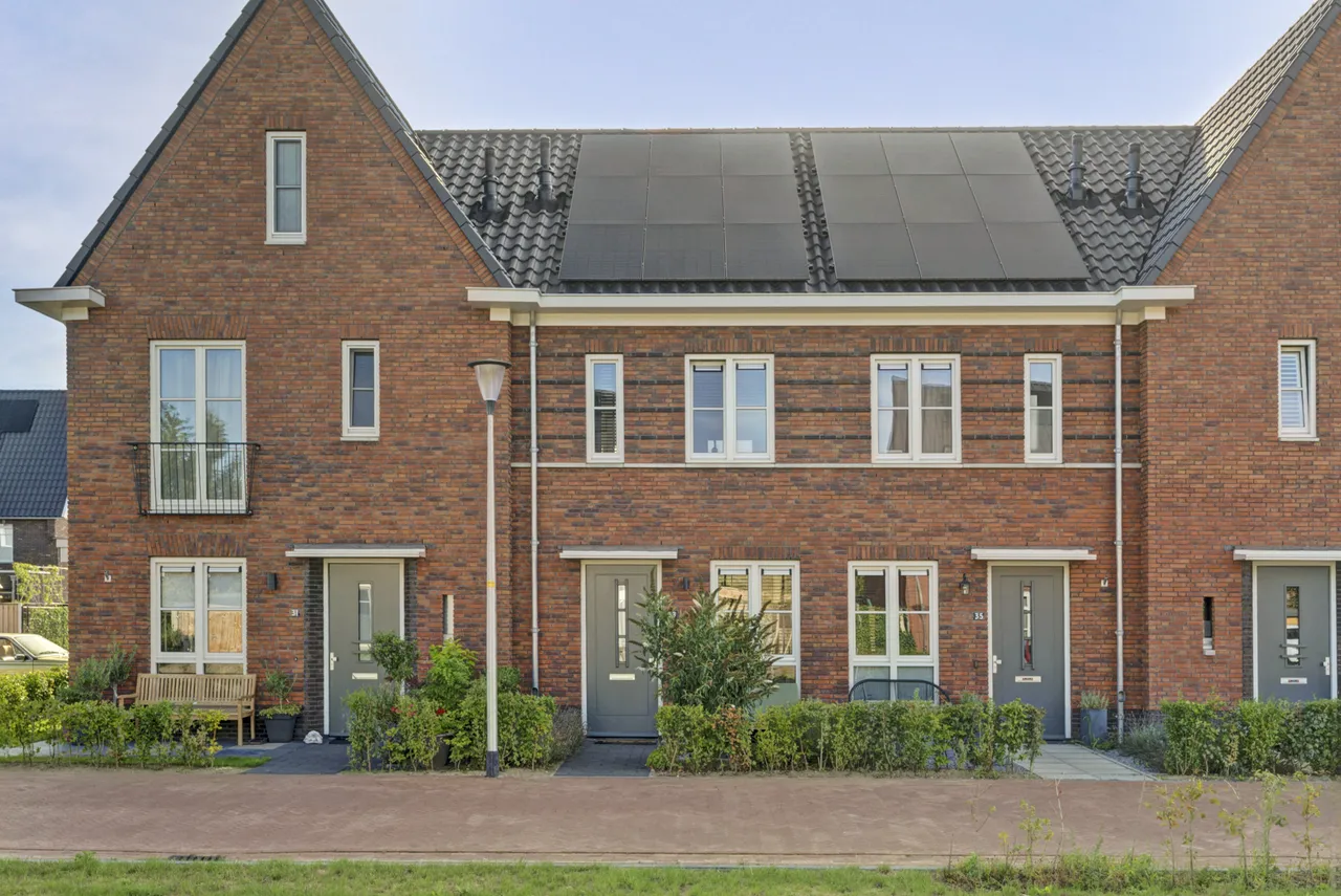 Tussenwoning te koop: Marathon 33, Elst