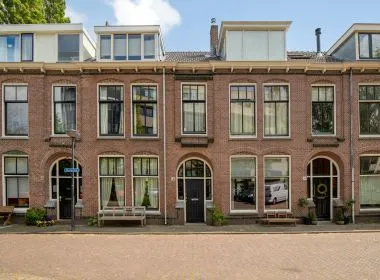 Tussenwoning te koop: Maredijk 147, Stationskwartier Leiden