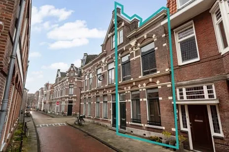 Tussenwoning te koop: Maredijk 34, Stationskwartier Leiden