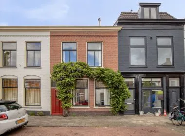 Tussenwoning te koop: Maredijk 86, Stationskwartier Leiden