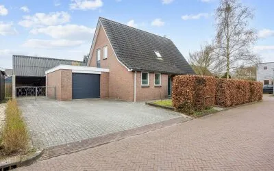 Vrijstaande woning te koop: Marenhof 4, Eenrum Eenrum