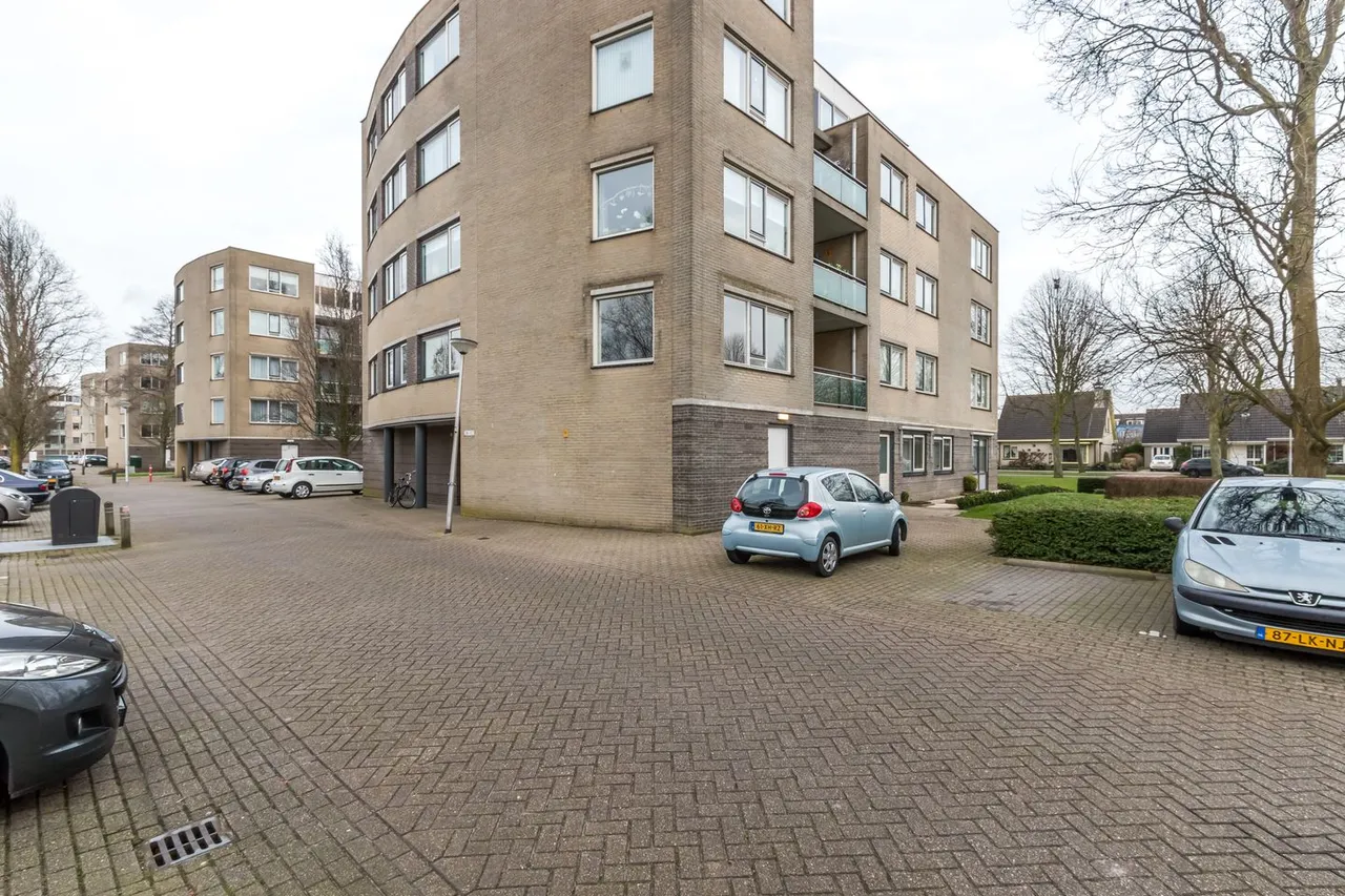 Appartement te huur: Marga Klompéhoeve 32, Waddinxveen