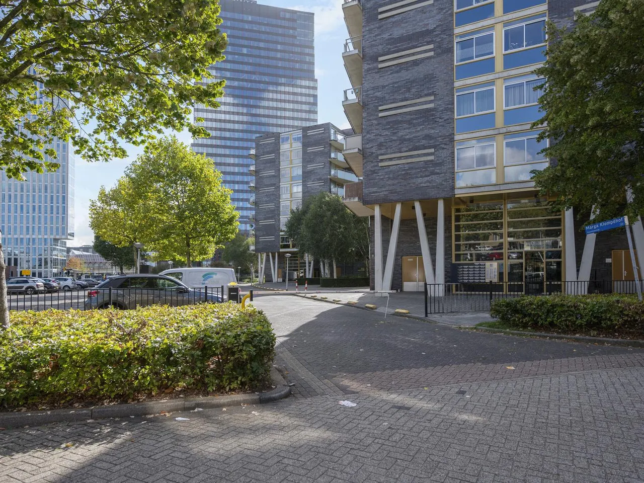 Appartement te koop: Marga Klompéhof 71, Almere