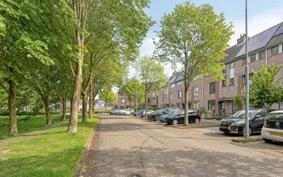 Terraced house for sale: Marga Klompésingel 58, Hoofddorp Toolenburg Oost Hoofddorp