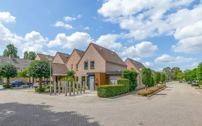 Hoekwoning te koop: Marga Klompéstraat 93, De Hoef Waalwijk