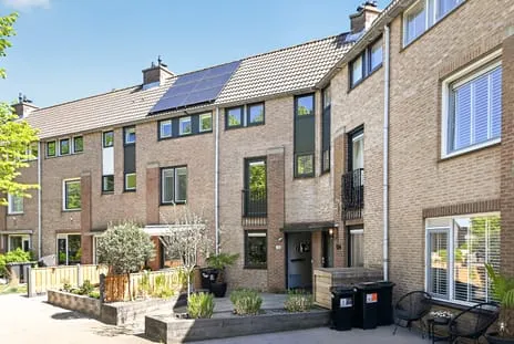 Tussenwoning te koop: Marga Klompésingel 102, Hoofddorp Toolenburg Oost Hoofddorp