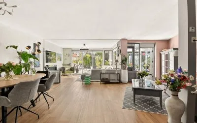 Tussenwoning te koop: Marga Klompésingel 102, Hoofddorp Toolenburg Oost Hoofddorp