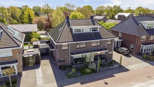 Twee-onder-één-kap te koop: Marga Klompéstraat 19, Wezep-Noord Wezep