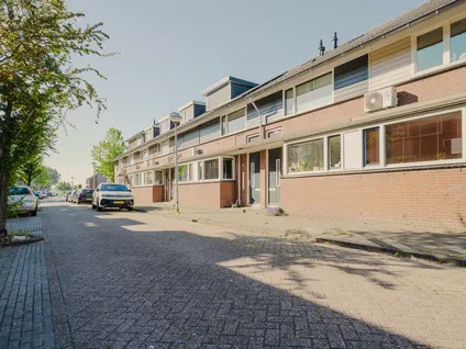 Terraced house for sale: Margaret Mitchellstraat 12, Maaswijk-Zuidoost Spijkenisse