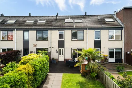 Tussenwoning te koop: Margaretha Roosenboomstraat 3, Klapwijk Pijnacker