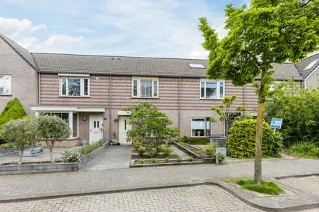Tussenwoning te koop: Margarethadreef 37, Kasteel Oost Tilburg
