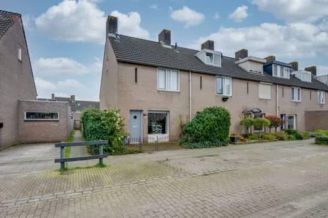 Hoekwoning te koop: Margriet 19, De Kuil Udenhout