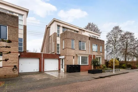 Tussenwoning te koop: Margriethof 93, Westdonk Papendrecht