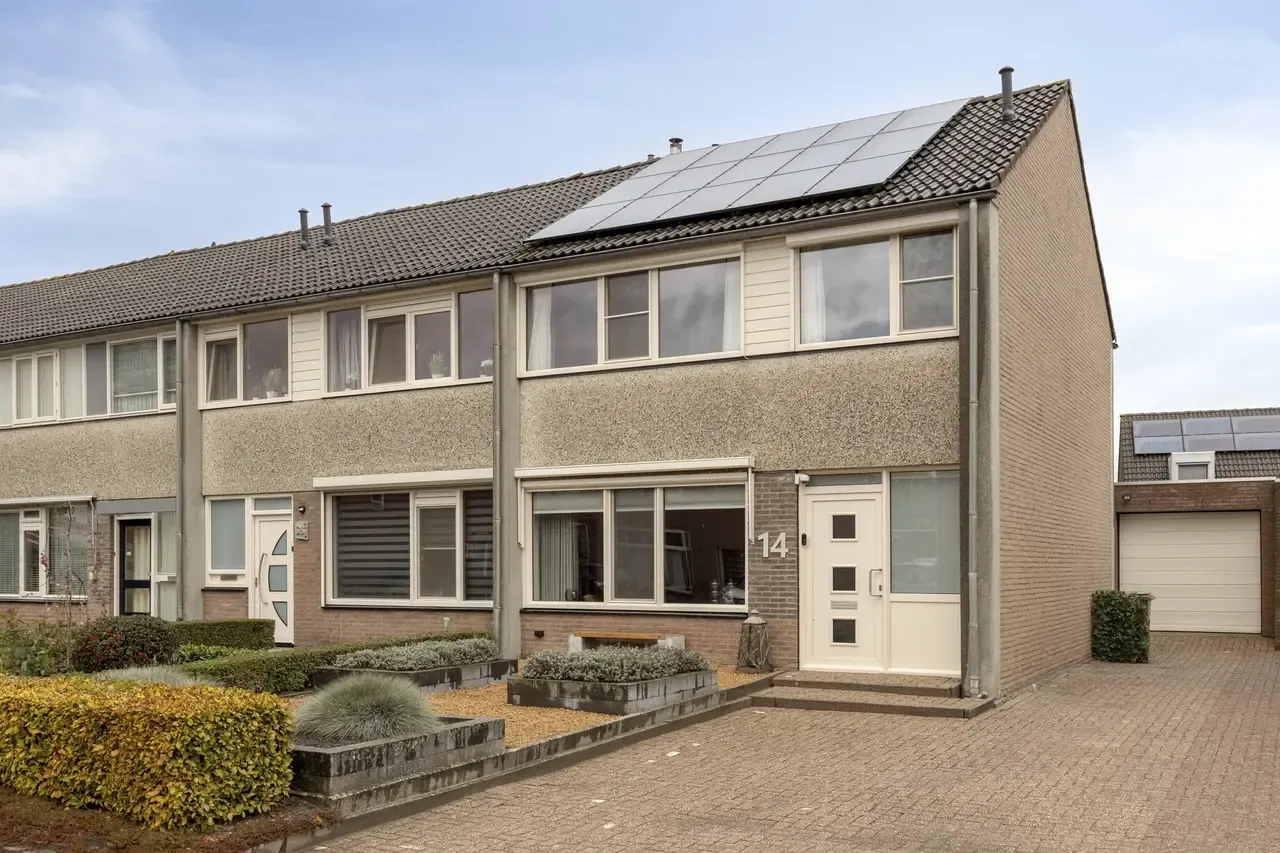 Hoekwoning te koop: Margrietstraat 14, Oost West En Middelbeers