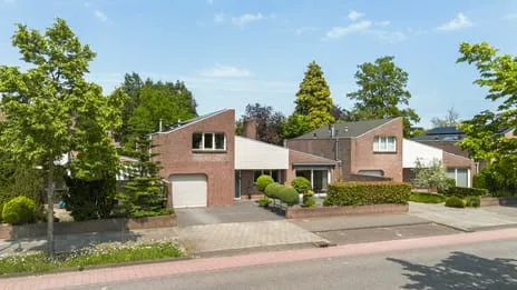 Tussenwoning te koop: Margrietstraat 22, Centrum Waalwijk