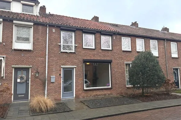 Tussenwoning te koop: Margrietstraat 27, Noordpolder Terneuzen