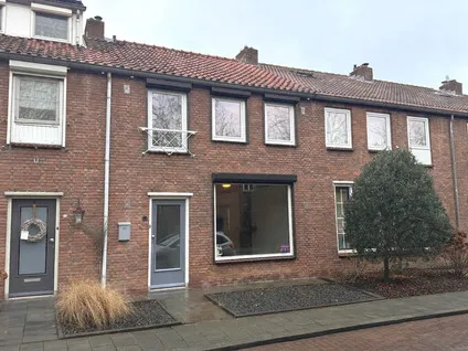 Tussenwoning te koop: Margrietstraat 27, Noordpolder Terneuzen
