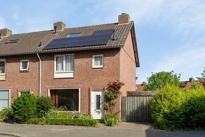 Corner house for sale: Margrietstraat 55, Beek Beek En Donk
