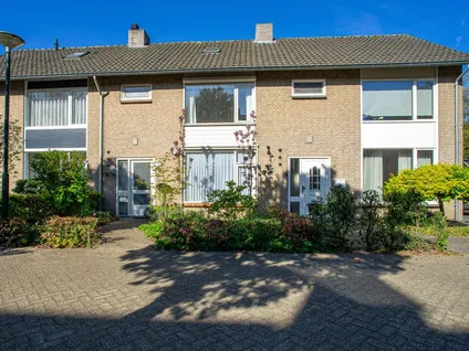 Tussenwoning te koop: Margrietstraat 8, Bakel Bakel