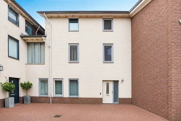 Tussenwoning te koop: Margrijhof 30, De Venen Centrum Nootdorp